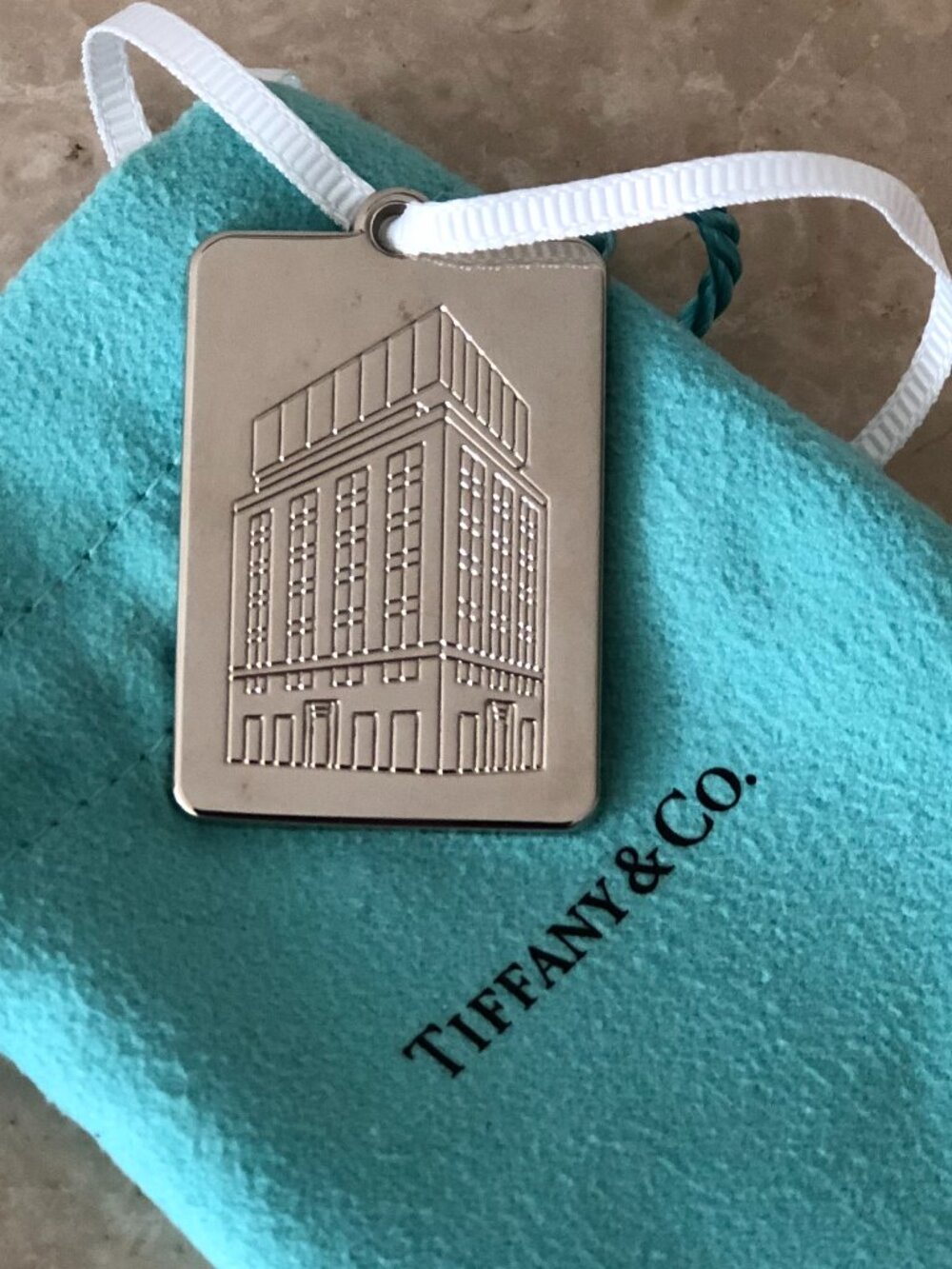 TIFFANY & CO - NEW Exclusive Landmark 727 NYC Store Christmas Ornament Charm Bag